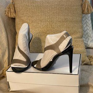 NWT - 9.5 Guess transparent strappy high heel stiletto sexy heels.